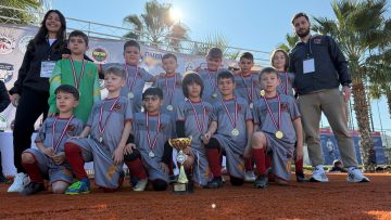 CUMHURİYET KUPASI ŞAMPİYONU BANDIRMA GENÇ ASLANLAR, 9. SÖMESTR CUP KUŞADASI’NDAN KUPA İLE DÖNÜYOR…