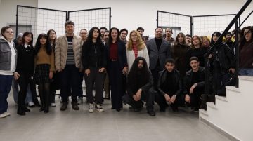 BANÜ GÜZEL SANATLAR TOPLULUĞU, ÖZGÜN BASKININ SESSİZ GÜCÜNÜ KORİDORLARA TAŞIDI…