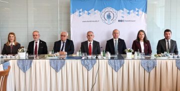 REKTÖR BOZ’DAN BİLGİLENDİRME, BAŞKAN MİRZA’NIN ÜNİVERSİTE VE ŞAHSINA YÖNELİK AÇIKLAMALARINA SEVİYELİ BİR O KADAR DA SERT YANIT…