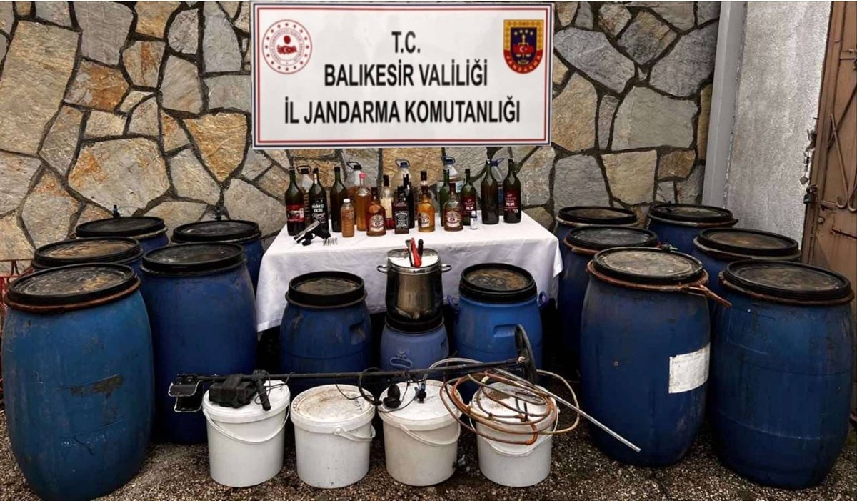 YILBAŞI HAYALLERİNİ, JANDARMA SUYA DÜŞÜRDÜ…