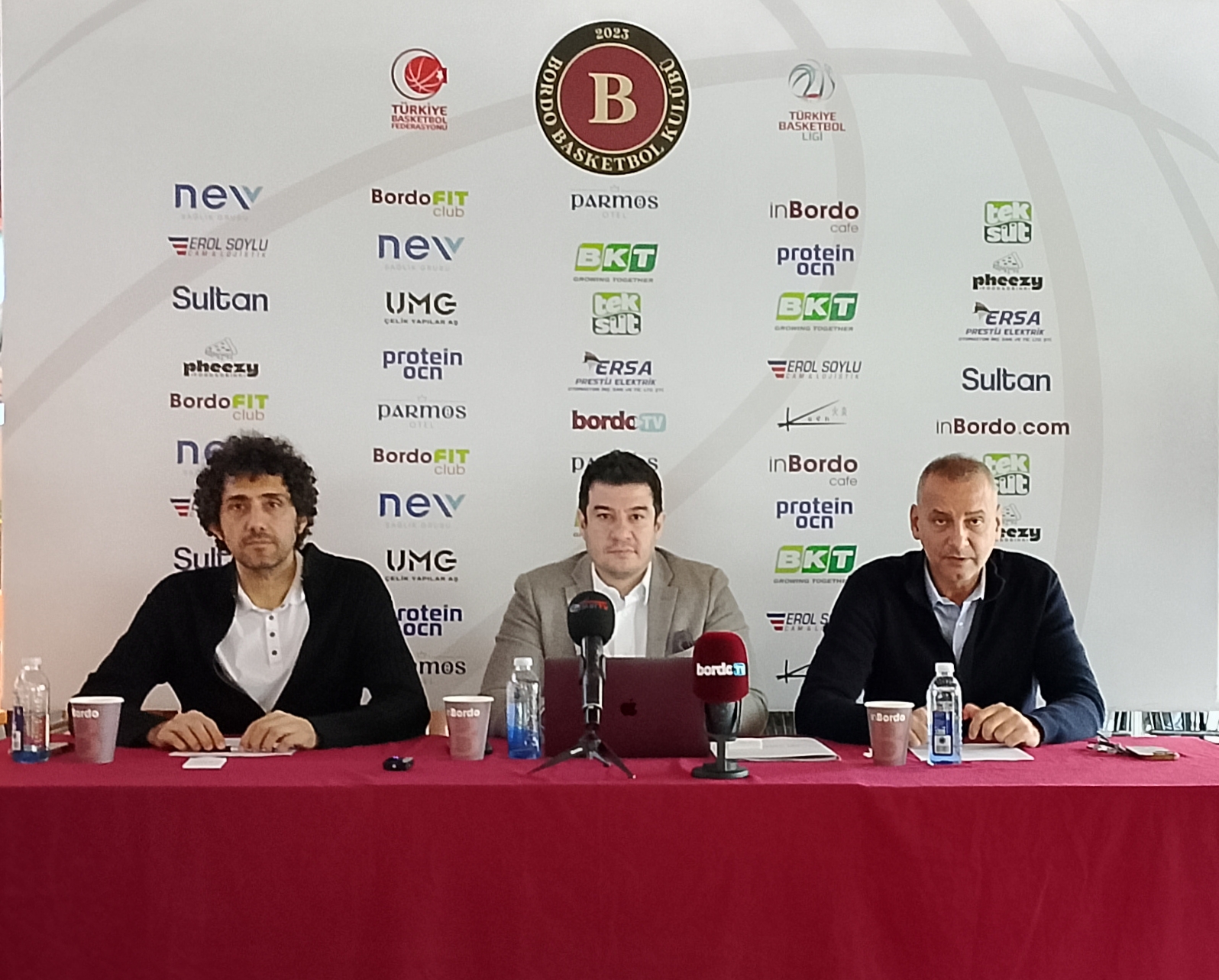 SÖNEN BASKETBOL ATEŞİ, BORDO BASKET İLE YENİDEN ALEVLENİYOR… EFSANE GERİ Mİ DÖNÜYOR..?