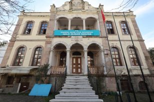 ESKİ ASKERLİK ŞUBESİ, TARİHİ REDİF KIŞLASI’NDA RESTORASYON ÇALIŞMALARI BAŞLADI…