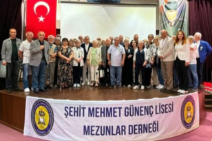 ŞMG’Lİ ESKİ DOSTLAR… DUYGUSAL ANLAR YAŞADILAR…