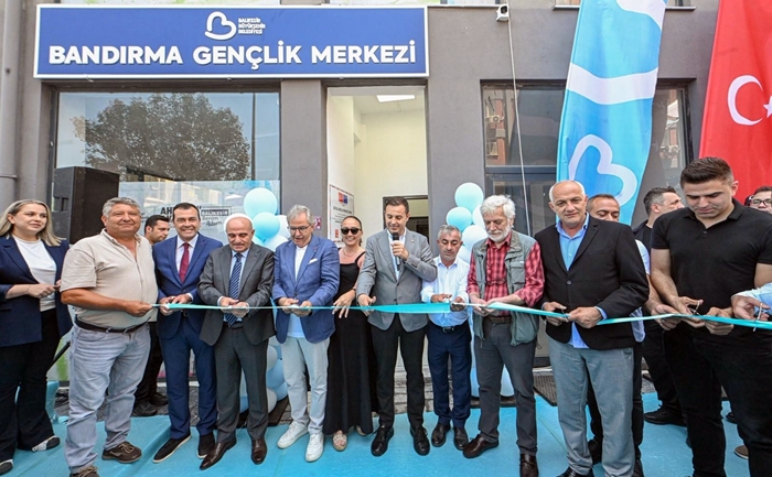 BÜYÜKŞEHİR’DEN, BANDIRMA’YA 2. GENÇLİK MERKEZİ…